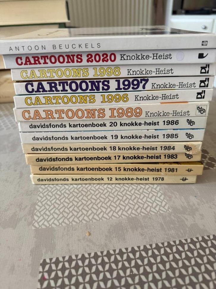 Pakket Davidsfonds Kartoenboek, Knokke Heist 12 stuks, Boeken, Humor, Zo goed als nieuw, Cartoons, Ophalen of Verzenden