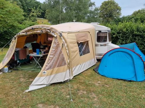 Karsten voortent oppomp stormtent inclusief accessoires, Caravans en Kamperen, Tentaccessoires, Zo goed als nieuw, Ophalen