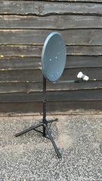 Schotel antenne met standaard  schotel 45 br 50 h, Audio, Tv en Foto, Schotelantennes, Ophalen, Gebruikt