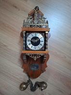 Vintage Zaanse Klok, Ophalen