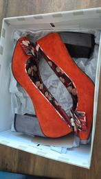 Ruby Shoo rust + grey pumps, Kleding | Dames, Schoenen, Ophalen of Verzenden, Nieuw, Grijs