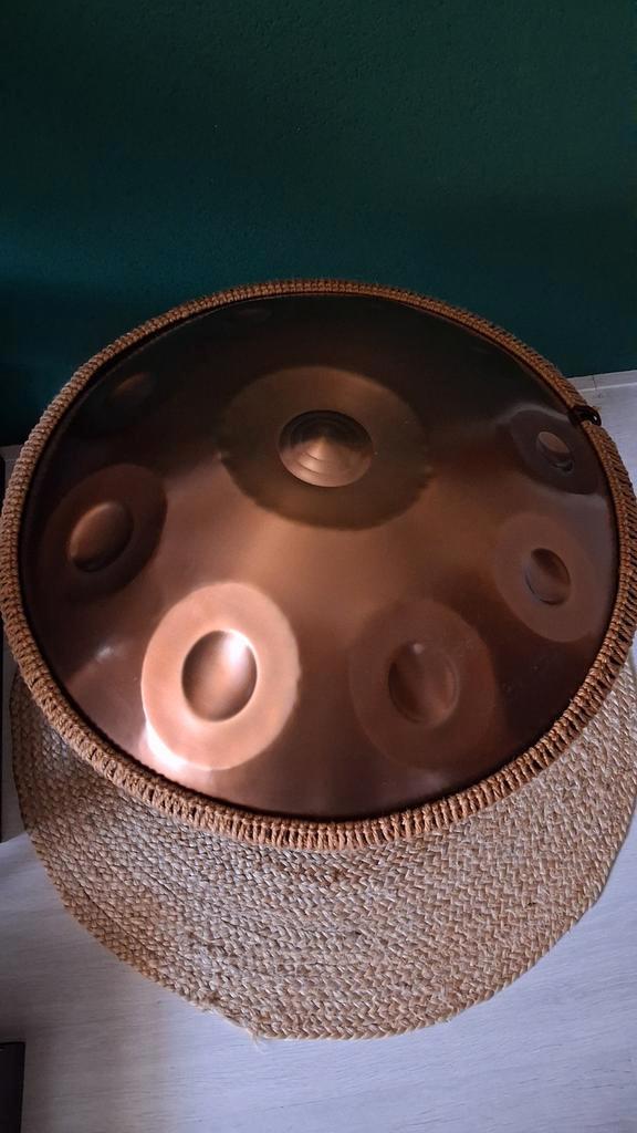 Handpan / Tongue Drum - Zo goed als nieuw! 10 tonen., Muziek en Instrumenten, Percussie, Zo goed als nieuw, Melodische percussie