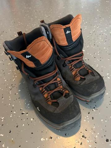 Zo goed als nieuw! Bergschoenen Outdoor schoenen beschikbaar voor biedingen