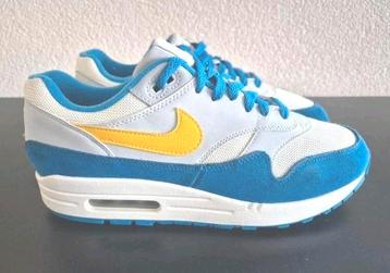 Nike Air Max 1 Amarillo Signal Blue (42) beschikbaar voor biedingen