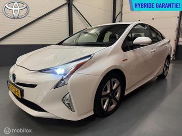 Toyota Prius 1.8 Executive Leer|Navi|HUD|Stoelverwarming beschikbaar voor biedingen