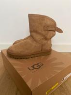 UGG originele laarzen maat 41, Kleding | Dames, Schoenen, Ophalen of Verzenden, Zo goed als nieuw, Zwart, Hoge laarzen