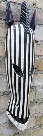 Masker, zebrapaard. Afrika. Houtsnijwerk. 12.5/46 cm., Ophalen, Zo goed als nieuw