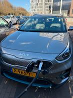 Kia E-Niro Elektrisch 204pk Aut 2022 Grijs, 630 min, 180 kWh, Zilver of Grijs, 300 kg