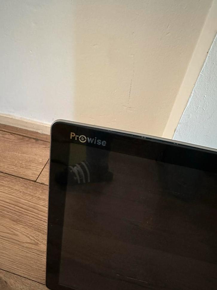 2x Prowise AIO 11 All in One, Computers en Software, Monitoren, Gebruikt, 60 Hz of minder, HDMI, Touchscreen, LED, Full HD, Onbekend