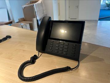 Mitel 6973i Voip telefoon gereinigd en gereset beschikbaar voor biedingen