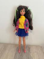 Barbie Courtney popje (jaren ’90), Verzenden, Zo goed als nieuw, Pop