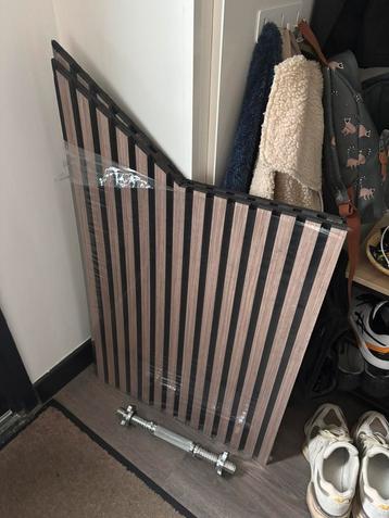 Gratis Akoestische panelen beschikbaar voor biedingen