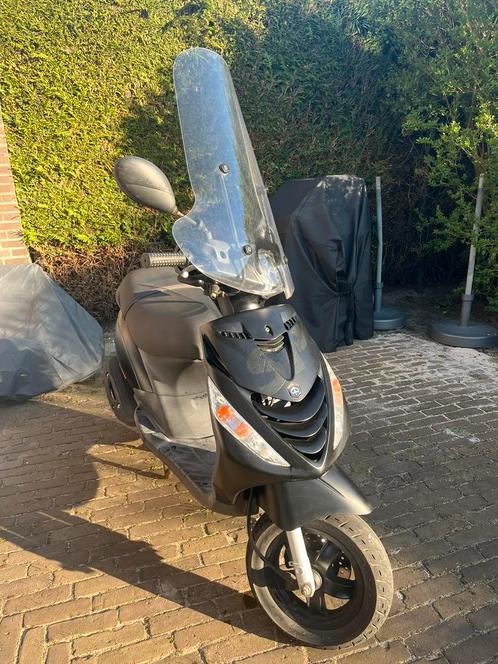 Piaggio Zip SP 4t injectie snor 2019, Fietsen en Brommers, Scooters | Piaggio, Zo goed als nieuw, Zip, Ophalen