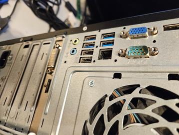 Hp ProDesk 600,i5 ,8GB Ram SSD Windows 11 64bit Pro  beschikbaar voor biedingen
