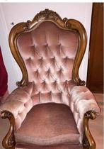 Antieke roze fauteuil, Ophalen