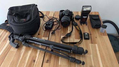 Nikon D7100 set te koop! Slechts 7015 clicks + Extras, Audio, Tv en Foto, Fotocamera's Digitaal, Zo goed als nieuw, Spiegelreflex