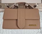 Nieuwe Jacquemus tas Khaki, Sieraden, Tassen en Uiterlijk, Tassen | Damestassen, Ophalen of Verzenden, Nieuw, Zwart, Schoudertasje