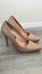 Pumps, Kleding | Dames, Pumps, Beige, Nieuw, Ophalen of Verzenden