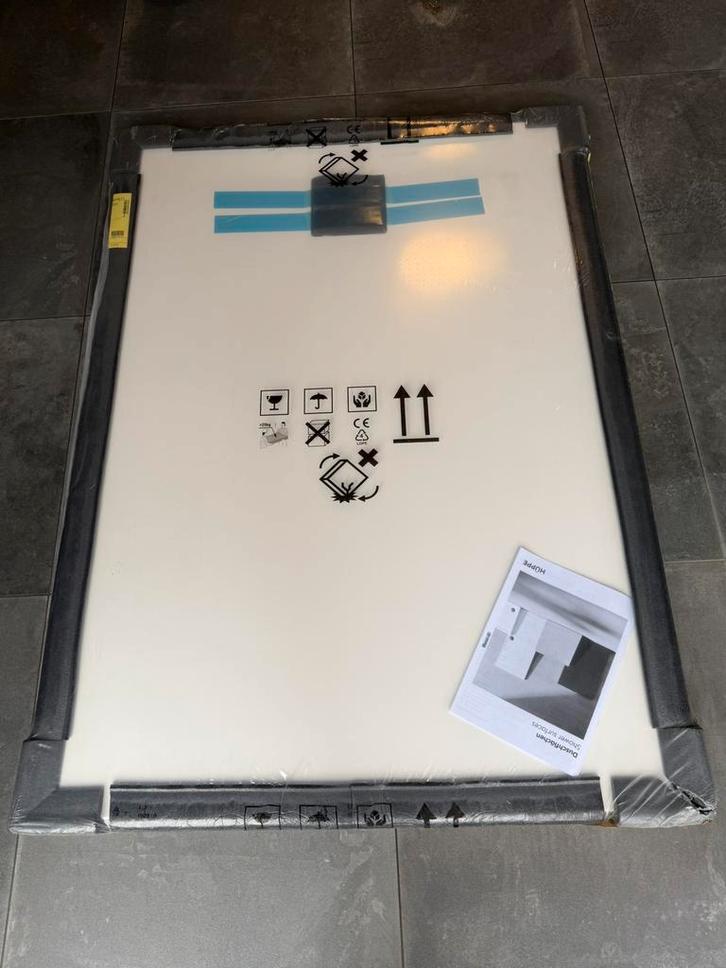 Huppe mineraalcomposiet doucheplateau wit 140x100 koopje, Huis en Inrichting, Badkamer | Complete badkamers, Zo goed als nieuw