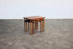 vintage nesting tables | bijzettafels | teak | Zweeds, Huis en Inrichting, Tafels | Bijzettafels, 45 tot 60 cm, Minder dan 55 cm