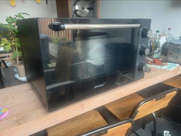 Zeer goede en grote (60 liter) vrijstaande oven van Steba beschikbaar voor biedingen
