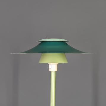 Staande lamp groen, unieke vintage vloerlamp uit Denemarken