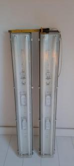 Spuitwaterdichte TL verlichting met elk 2 tl buizen van 36W, Ophalen, Zo goed als nieuw, Metaal, Praktisch