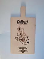 Beukenhouten borrelplank met afbeelding Fallout., Huis en Inrichting, Gevondenengemaakt@gmail.com, Ophalen of Verzenden, Gevonden en Gemaakt