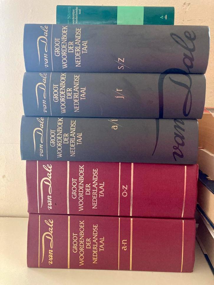 Naslagwerken Dikke Van Dale en Groene Boekje, Boeken, Woordenboeken, Zo goed als nieuw, Nederlands, Van Dale, Ophalen