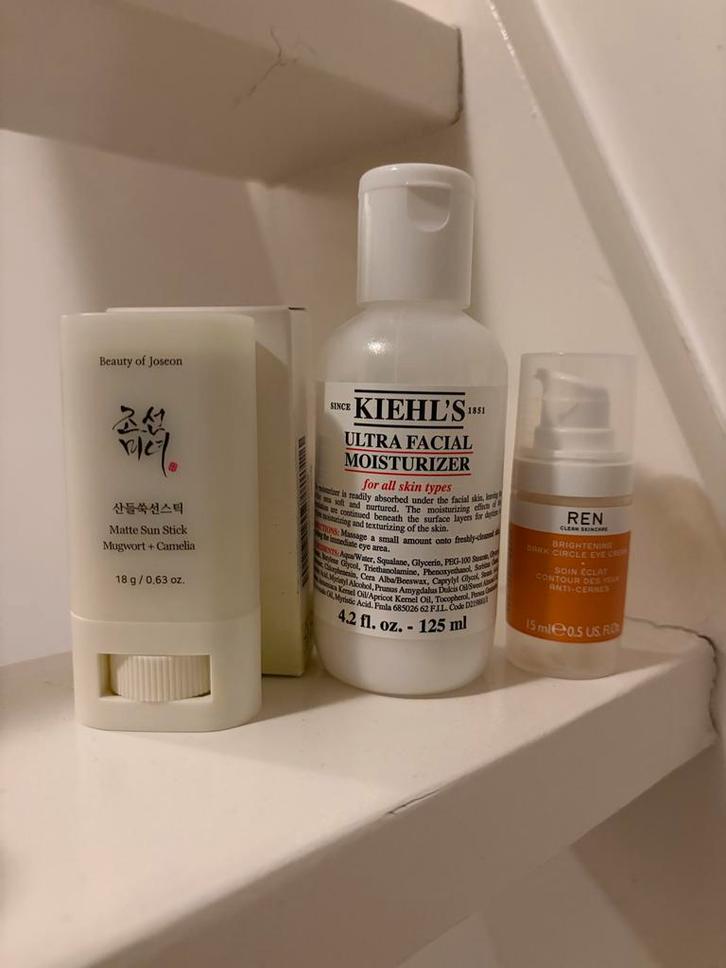 Cosmetica Pakket: Kiehl's, REN, Beauty of Joseon, Sieraden, Tassen en Uiterlijk, Uiterlijk | Cosmetica en Make-up, Gebruikt, Make-up
