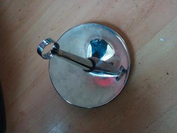 Bruno Ninaber van Eyben Schaal Kandelaar beschikbaar voor biedingen