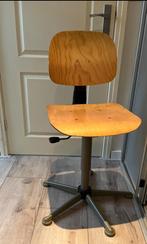 Vintage houten bureaustoel, Antiek en Kunst, Ophalen