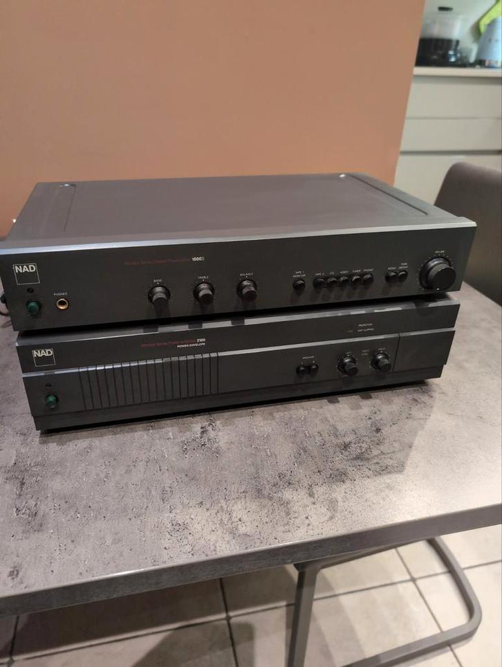 NAD monitor serie 1000s en 2100 versterker, Muziek en Instrumenten, Versterkers | Keyboard, Monitor en PA, Zo goed als nieuw, Monitor(versterker)