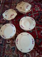 Borden en 2 dekschalen, Ophalen of Verzenden