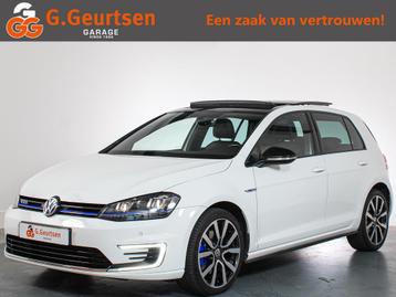 Volkswagen Golf 1.4 TSI GTE, Panoramadak, Apple Carplay/Andr beschikbaar voor biedingen