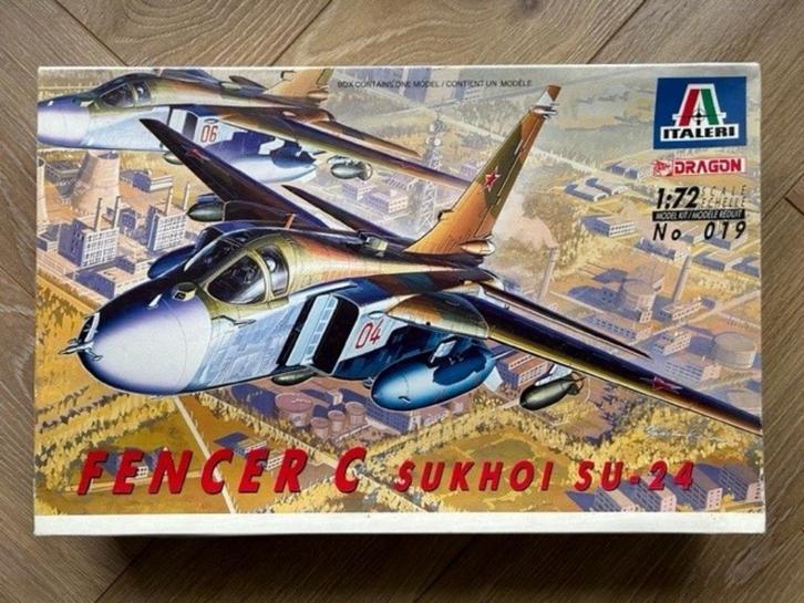 1:72 1/72 Italeri Sukhoi SU-24 Fencer C, Hobby en Vrije tijd, Modelbouw | Vliegtuigen en Helikopters, Zo goed als nieuw, Vliegtuig