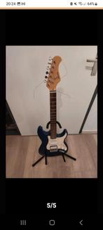 Kan iemand mij gitaar leren spelen., Muziek en Instrumenten, Ophalen of Verzenden, Zo goed als nieuw, Overige merken