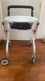 Trust binnen rollator met dienblad, Diversen, Verpleegmiddelen, Ophalen of Verzenden, Zo goed als nieuw
