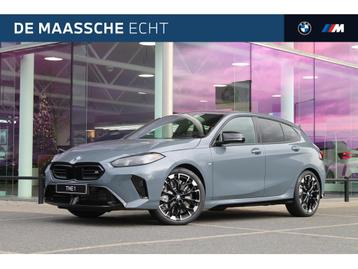 BMW 1 Serie M135i xDrive High Executive Automaat / Panoramad beschikbaar voor biedingen