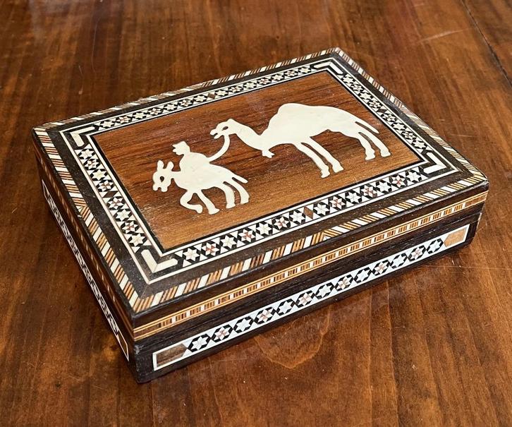 Sieradenkistje met inlegwerk, Antiek en Kunst, Curiosa en Brocante, Ophalen of Verzenden