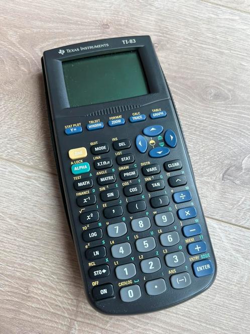 TI-83 grafische rekenmachine — zo goed als nieuw, Diversen, Rekenmachines, Zo goed als nieuw, Grafische rekenmachine, Ophalen of Verzenden