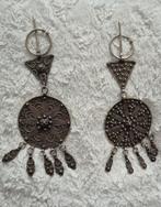 Zilveren Berber Fibula Oorbellen, Sieraden, Tassen en Uiterlijk, Antieke sieraden, Ophalen of Verzenden, Zilver, Oorbellen, Met edelsteen