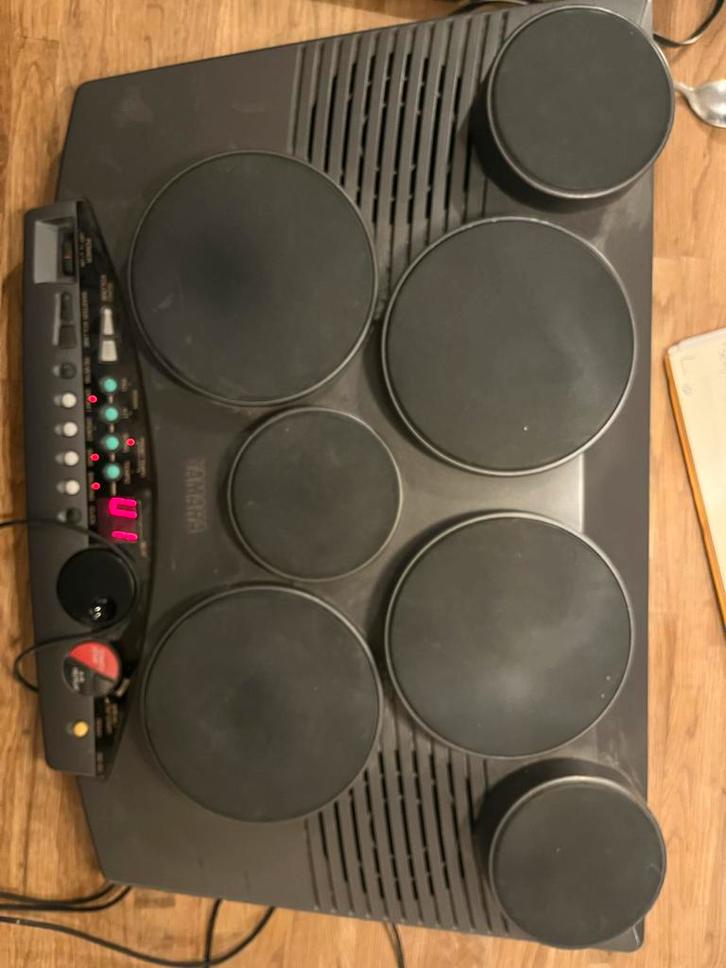 Yamaha DD50 Digital Drum, headphone aansluiting, MIDI IN/OUT, Muziek en Instrumenten, Drumstellen en Slagwerk, Gebruikt, Yamaha