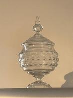 Kleine glazen punch bowl met deksel, Ophalen