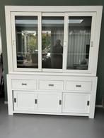 Witte vitrinekast met leemkleur van binnen 3 deurs, 3 laden, Ophalen, Gebruikt, 200 cm of meer, 150 tot 200 cm