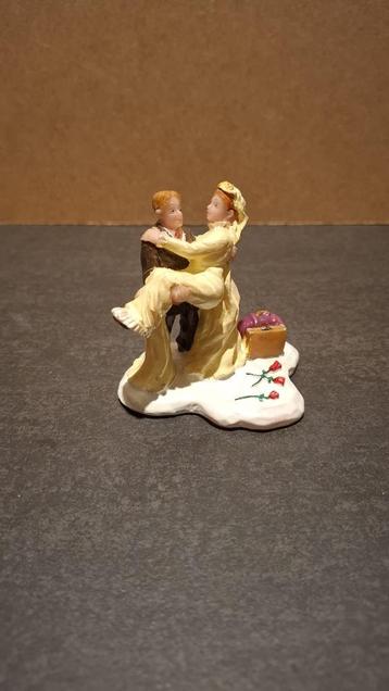 Lemax Just Married, kerstdorp poppetjes beschikbaar voor biedingen