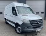 Mercedes-Benz Sprinter 317 L2H2 MBUX 170PK Airco Navigatie T, Gebruikt, 2000 kg, Wit, Bedrijf