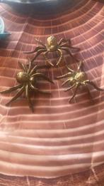 Mooi setje messing spinnen