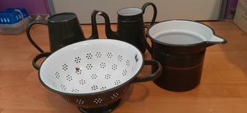 diverse emaille, in 1 koop beschikbaar voor biedingen