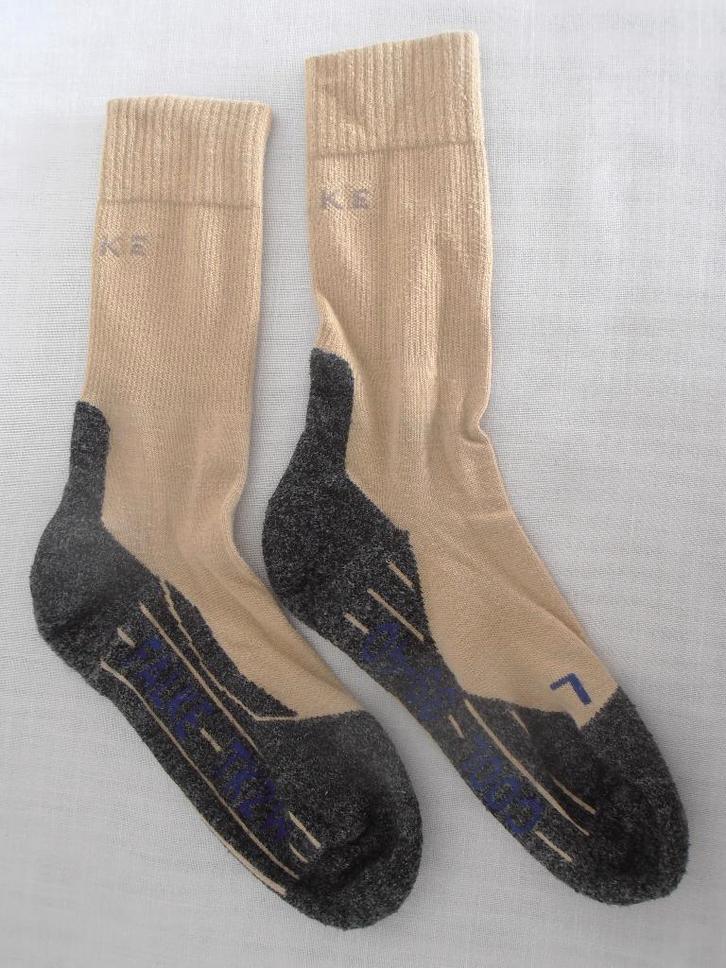 Falke - mooie beige / grijze  wandelsokken - 39 / 40, Kleding | Dames, Sokken en Kousen, Zo goed als nieuw, Sokken en Kniesokken